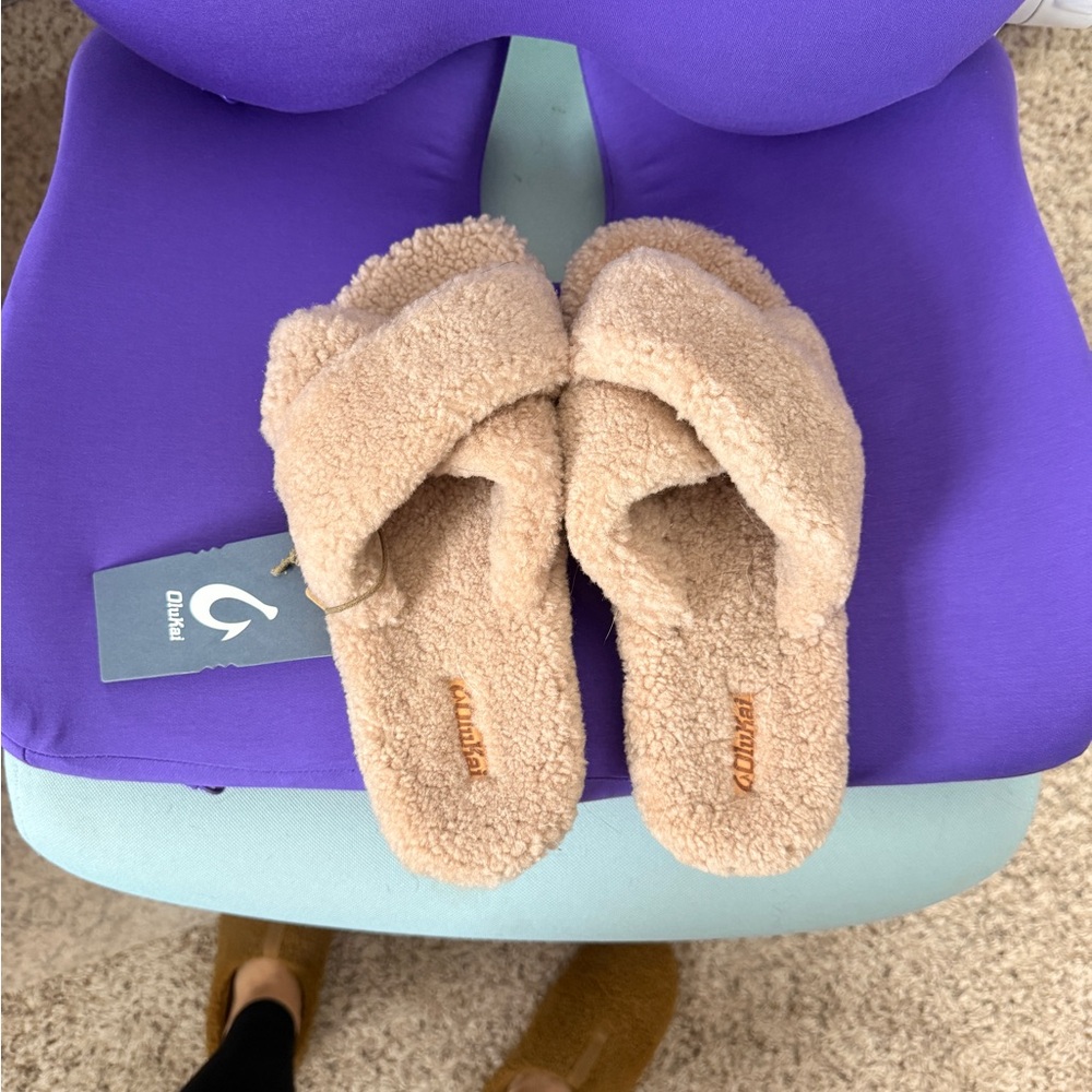 OluKai Tan Fuzzy Slippers